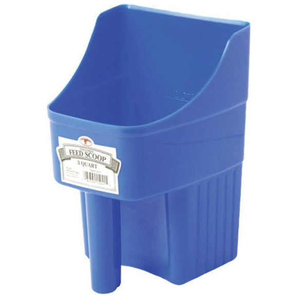 Little Giant 3 Quart Enclosed Feed Scoop